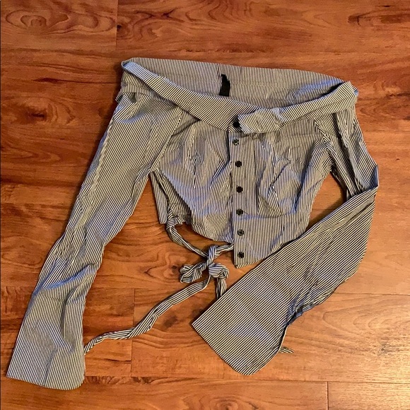 Off the shoulder dress shirt - Picture 4 of 4